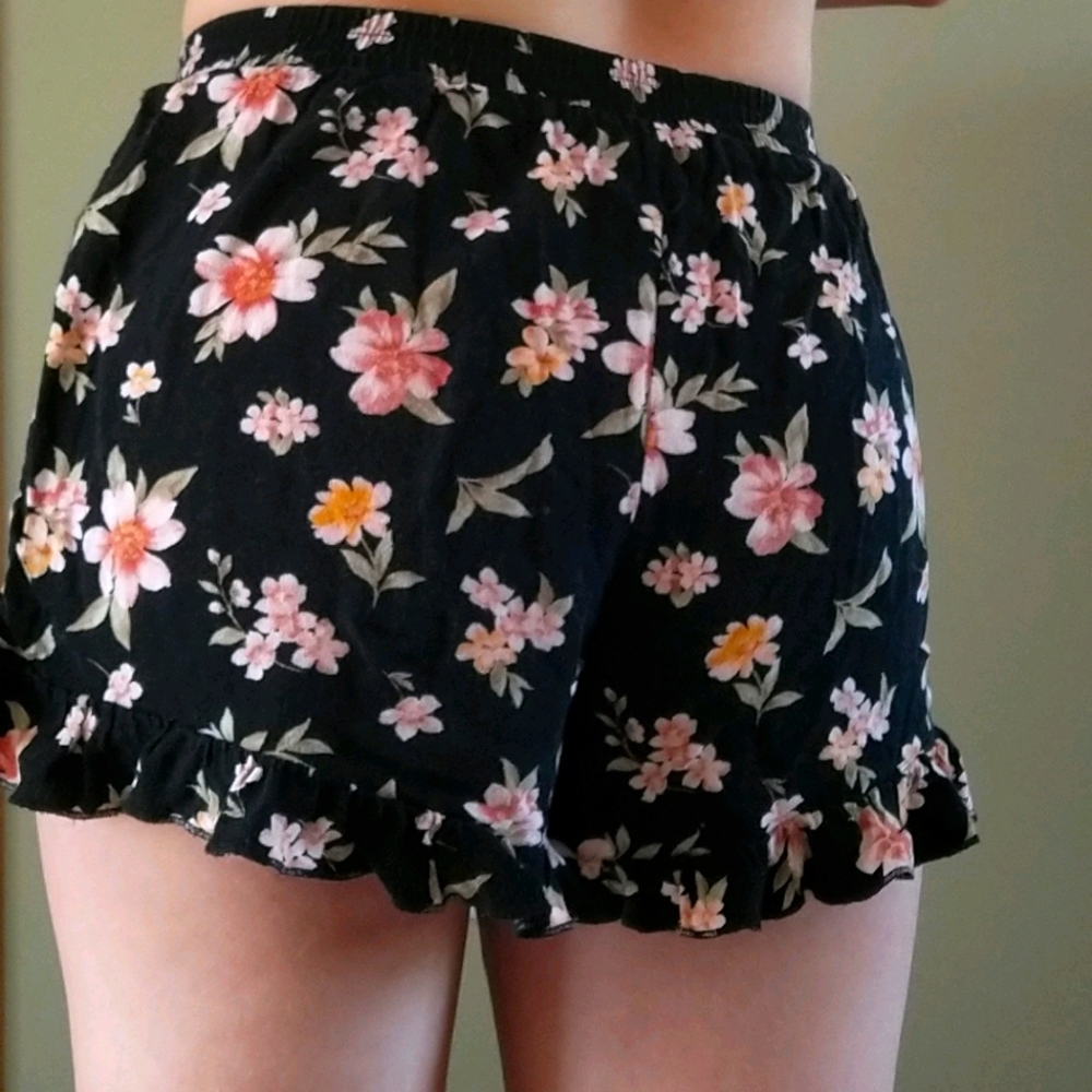 Rompy Shorts